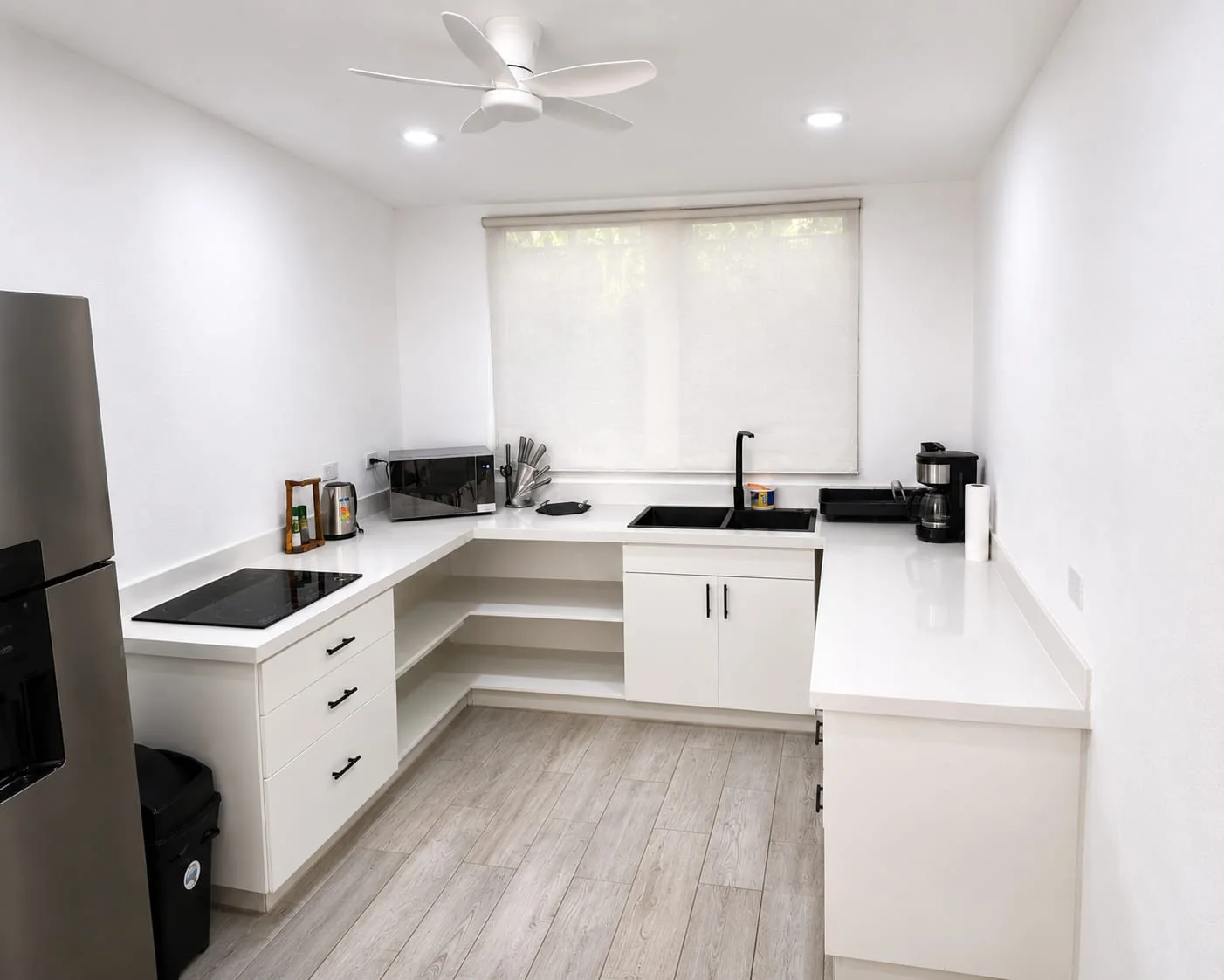 Kitchen counter at Villa Isora